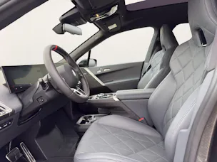 BMW iX M70 xDrive