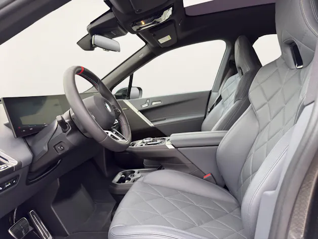 BMW iX M70 xDrive