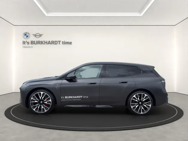 BMW iX M70 xDrive