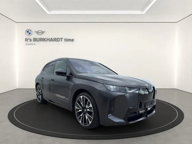 BMW iX M70 xDrive