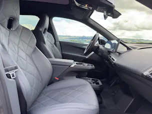 BMW iX M70 xDrive