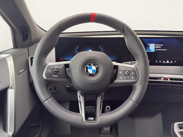 BMW iX M70 xDrive