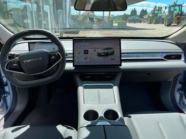 FORTHING 7 REEV 28 kWh