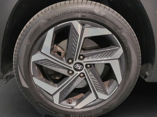 Hyundai Tucson 1.6 TGDI HEV Amplia 2WD