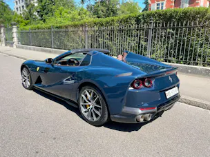 Ferrari 812 GTS