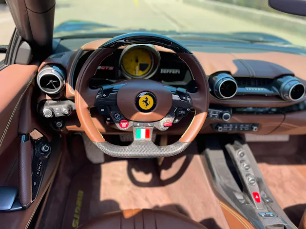 Ferrari 812 GTS