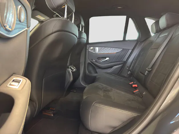 Mercedes-Benz GLC 300 AMG Line 4MATIC