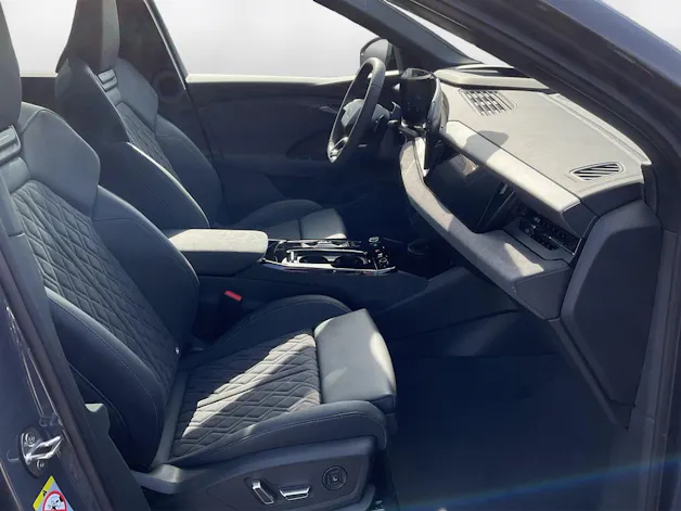 Audi Q6 e-tron quattro
