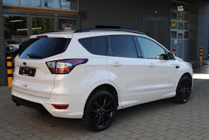 Ford Kuga 2.0 TDCi ST Line 4WD PowerShift