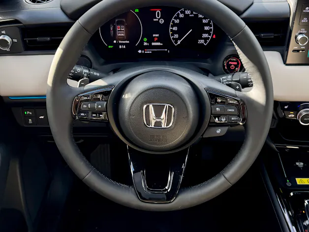Honda HR-V 1.5i-MMD Advance Style Plus CVT Modell 2027 1.9% Leasing Aktion unschlagbar mit 8 Jahren Garantie