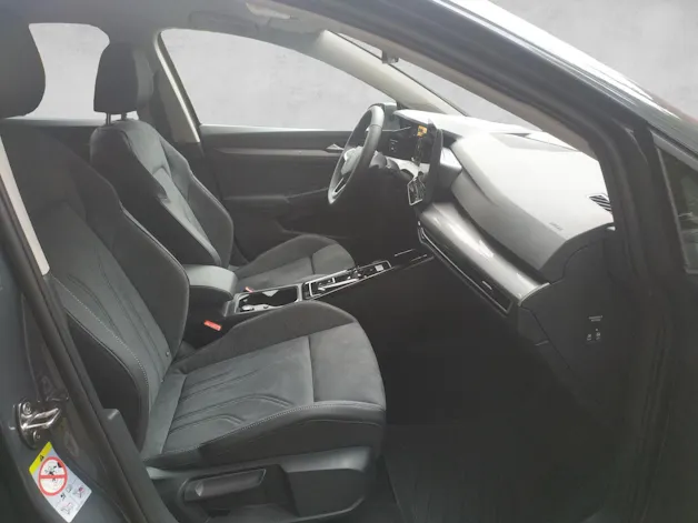 VW Golf 1.5 TSI PHEV Style