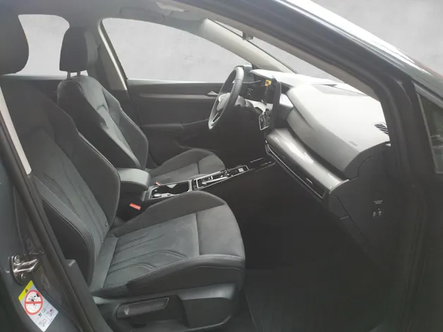 VW Golf 1.5 TSI PHEV Style