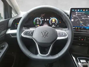 VW Golf 1.5 TSI PHEV Style