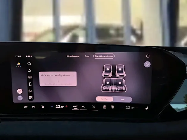 Audi A6 Avant e-tron quattro Mythosschwarz Metalic