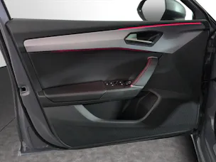 SEAT Leon 1.5 eTSI mHEV DSG FR
