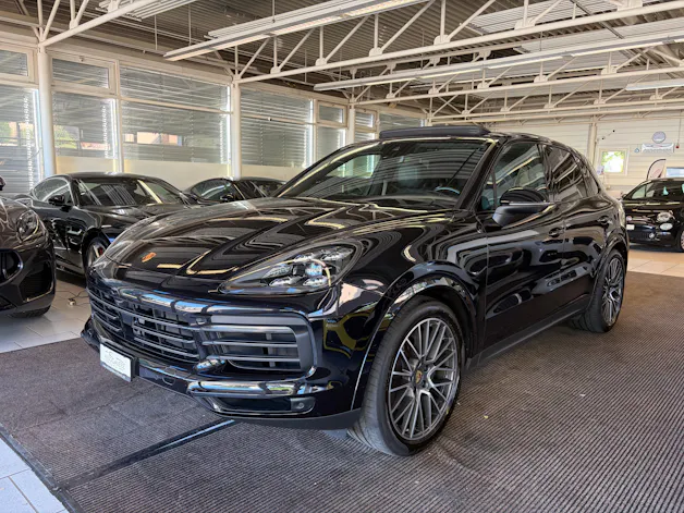 PORSCHE Cayenne Platinum Edition | CH Swiss Package | Porsche Approved bis 06/2027 | Luftfederung | Komfortsitze | 21" |