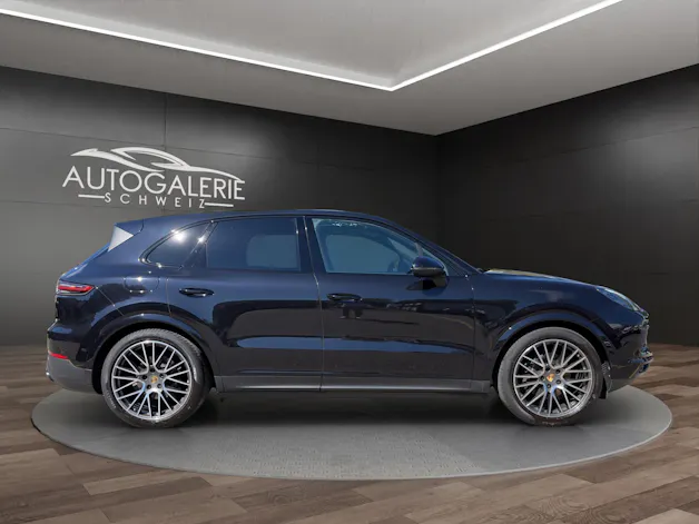 PORSCHE Cayenne Platinum Edition | CH Swiss Package | Porsche Approved bis 06/2027 | Luftfederung | Komfortsitze | 21" |