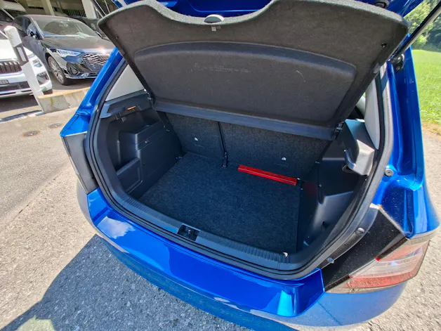 Škoda Fabia 1.0 TSI Ambition *ab MFK+8-fach bereift*