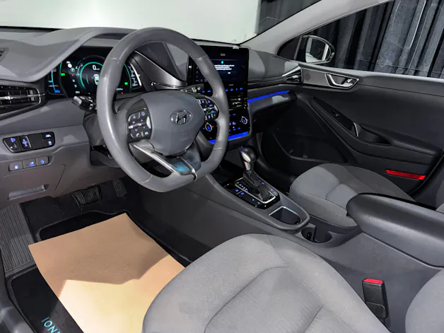 Hyundai Ioniq 1.6 GDi HEV Amplia DCT | 1.Hand |