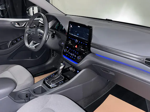 Hyundai Ioniq 1.6 GDi HEV Amplia DCT | 1.Hand |