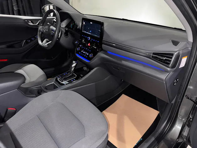 Hyundai Ioniq 1.6 GDi HEV Amplia DCT | 1.Hand |