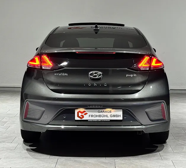 Hyundai Ioniq 1.6 GDi HEV Amplia DCT | 1.Hand |
