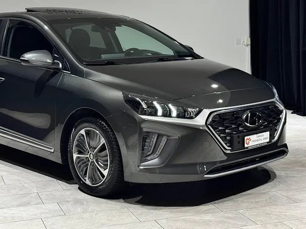 Hyundai Ioniq 1.6 GDi HEV Amplia DCT | 1.Hand |