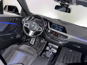 BMW 118i M Sport | CH | 1.Hand |