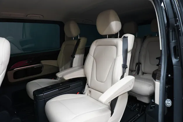 Mercedes-Benz V 300 d Swiss Edition Extralang 4M