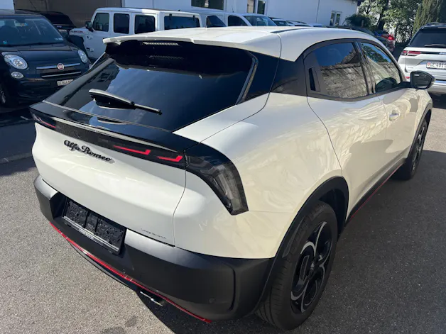 ALFA ROMEO Junior 1.2 48V Hybrid Speciale