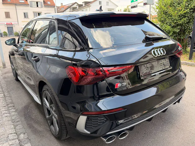 Audi S3 Sportback 2.0 TFSI quattro *** UNSCHLAGBARER PREIS !!! ***