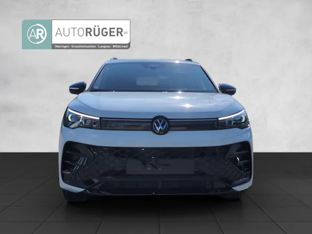VW Tiguan R-Line UNITED 4Motion