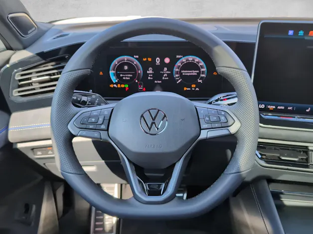 VW Tiguan R-Line UNITED 4Motion