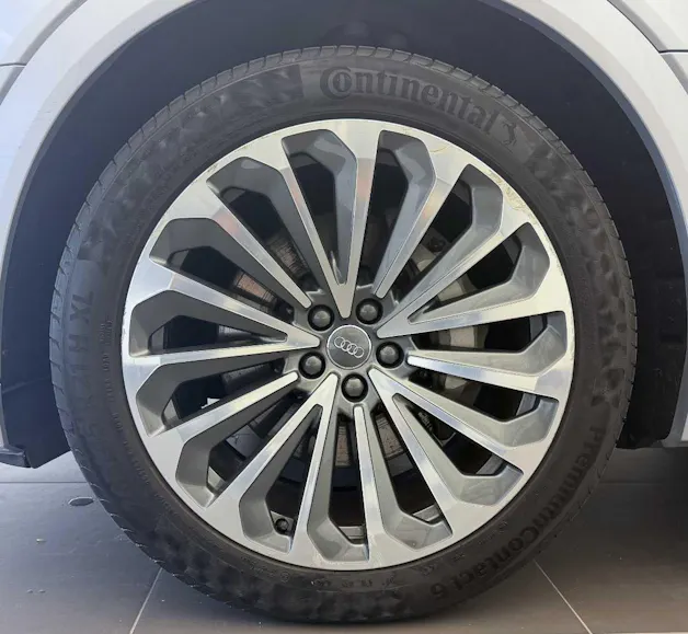 Audi e-tron 55 Advanced quattro