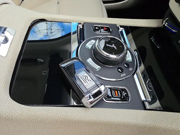 Rolls Royce ROLLS-ROYCE Wraith - RR Provenance 24 Monaten Garantie und Service
