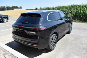 Geely Starray EM-i Max+ PHEV