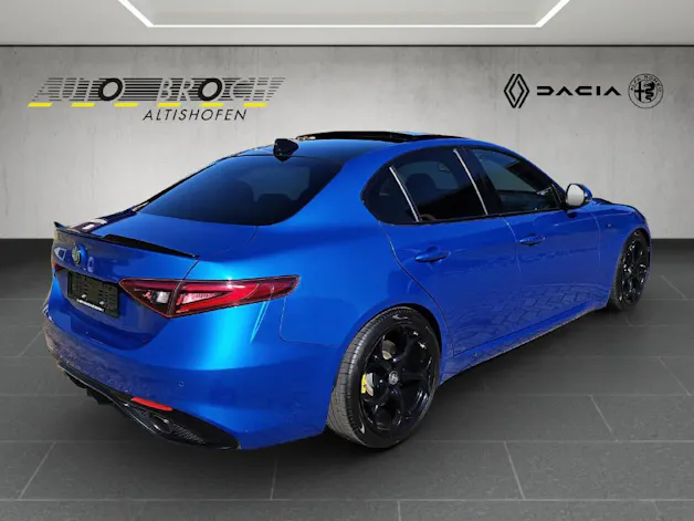 Alfa Romeo Giulia 2.0 Q4 Veloce