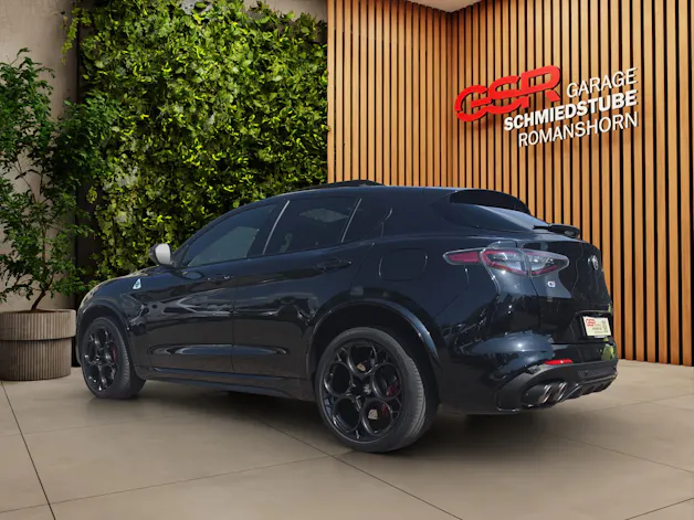 Alfa Romeo Stelvio 2.9 V6 Biturbo Q4 Quadrifoglio Competizione