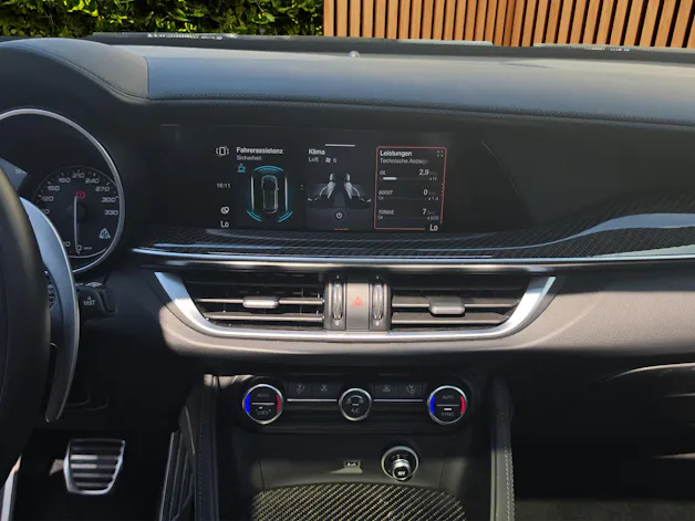 Alfa Romeo Stelvio 2.9 V6 Biturbo Q4 Quadrifoglio Competizione