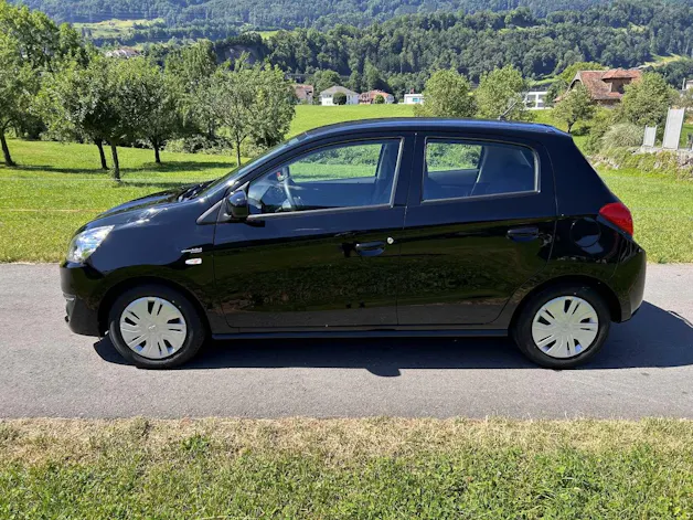Mitsubishi Space Star 1.0 MIVEC Pure