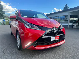 Toyota Aygo 1.2 VVT-i x-play