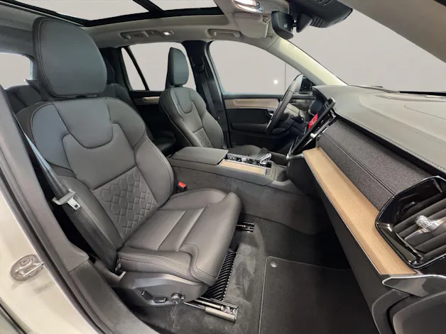VOLVO XC90 2.0 T8 TE Plus Dark eAWD