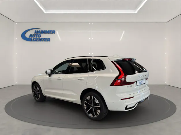 VOLVO XC60 2.0 T6 TE Plus Dark eAWD