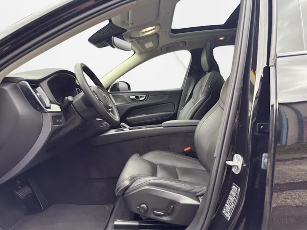 VOLVO XC60 T6 eAWD PluginHybrid Xcentric Geartronic