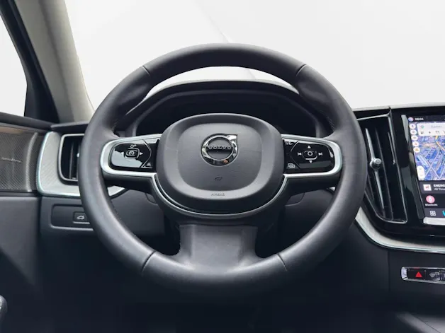 VOLVO XC60 T6 eAWD PluginHybrid Xcentric Geartronic
