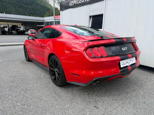 Ford Mustang Fastback 5.0 V8 GT *HANDSCHALTER* ORGINAL US CAR*PREMIUM AUSSTATTUNG*