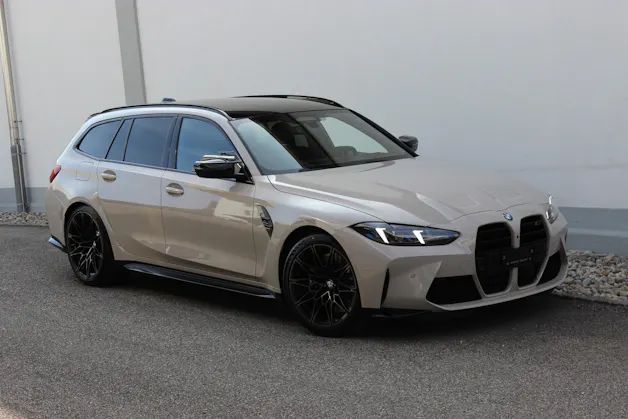 BMW M3 Touring xDrive Competition Individual dune grey *1.9%-LEASINGAKTION*