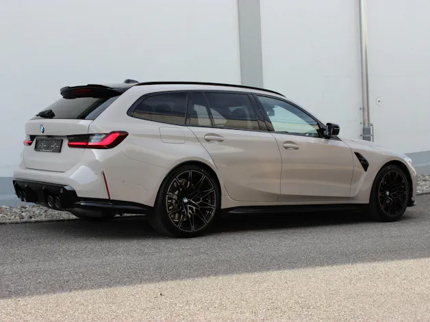 BMW M3 Touring xDrive Competition Individual dune grey *1.9%-LEASINGAKTION*