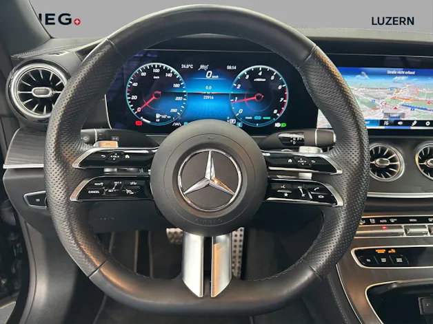 Mercedes-Benz E 200 Cabriolet 4Matic AMG Line 9G-Tronic
