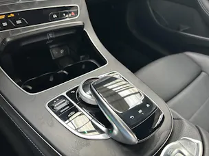Mercedes-Benz E 200 Cabriolet 4Matic AMG Line 9G-Tronic